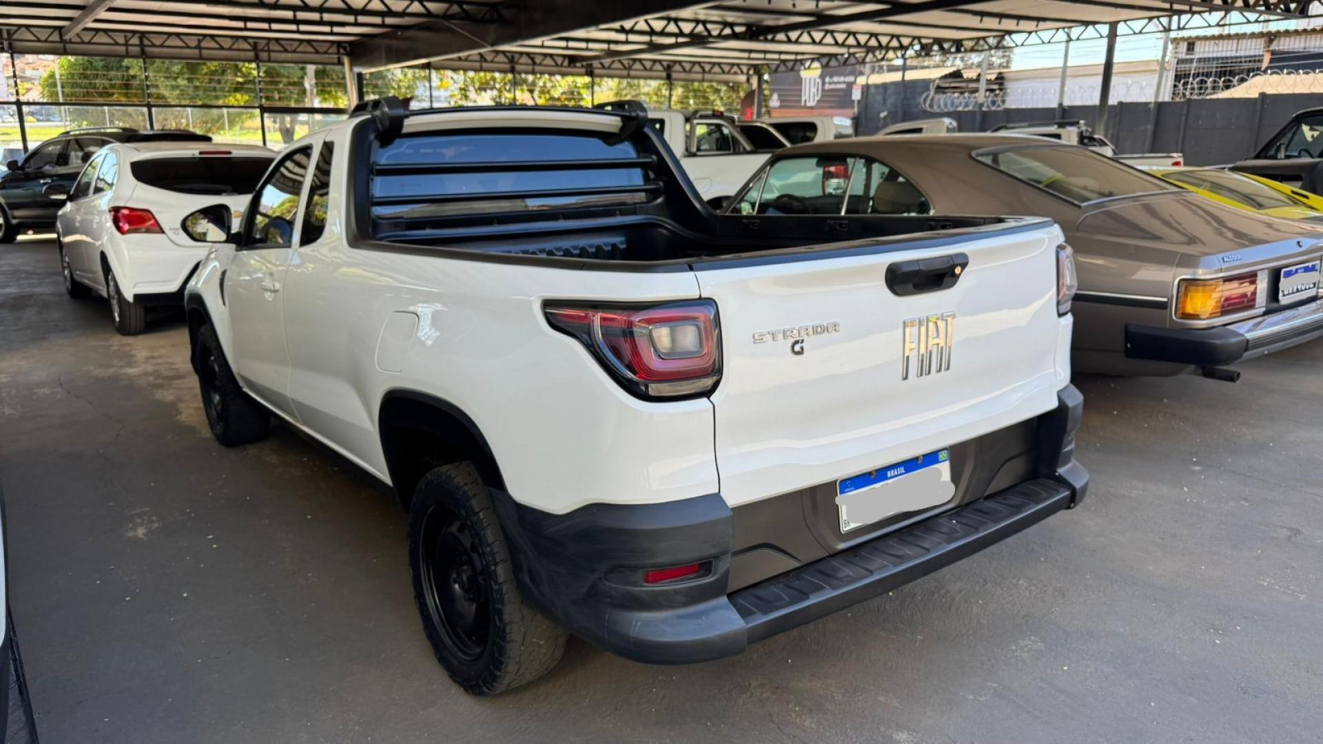images/vehicles/01cef576ac0fc7314281ce59470227c1.jpg