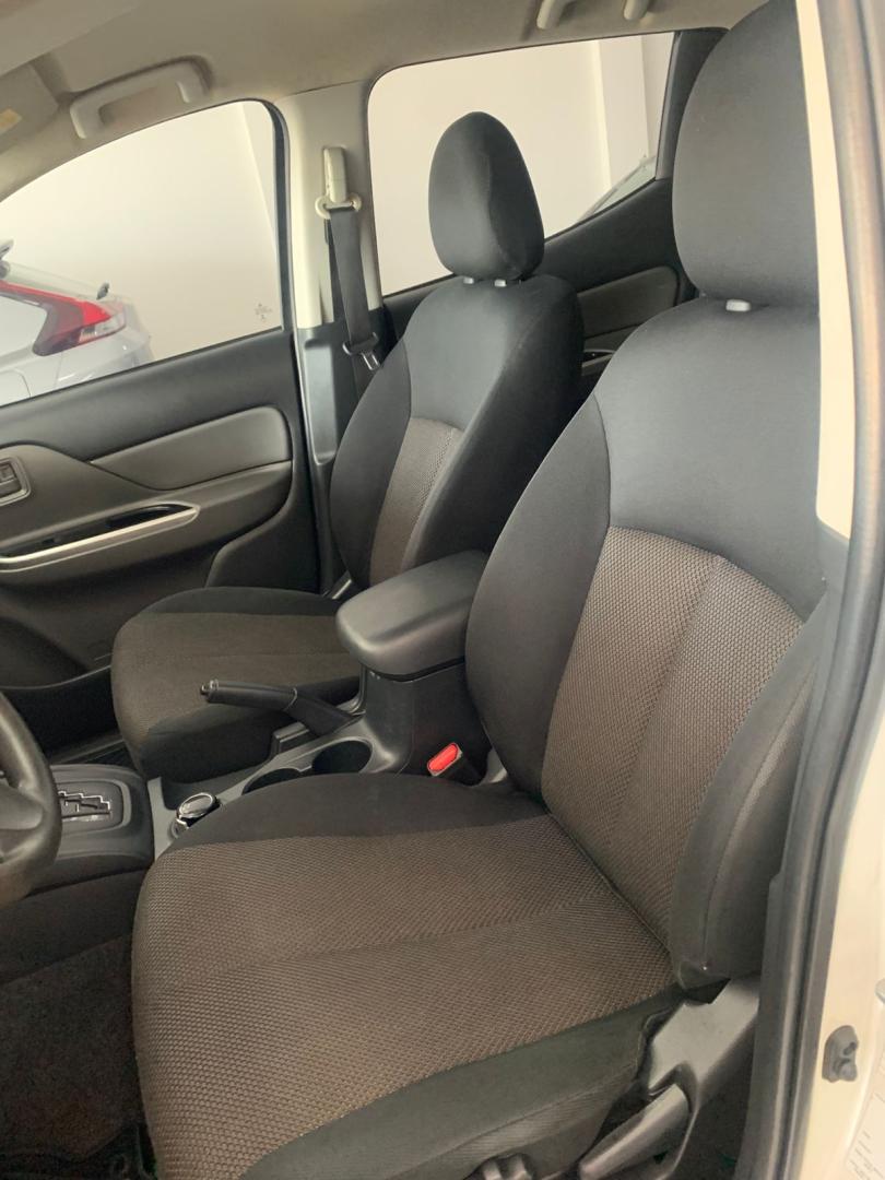 outdo. gls 2.4 cd 4x4 die. aut image 3