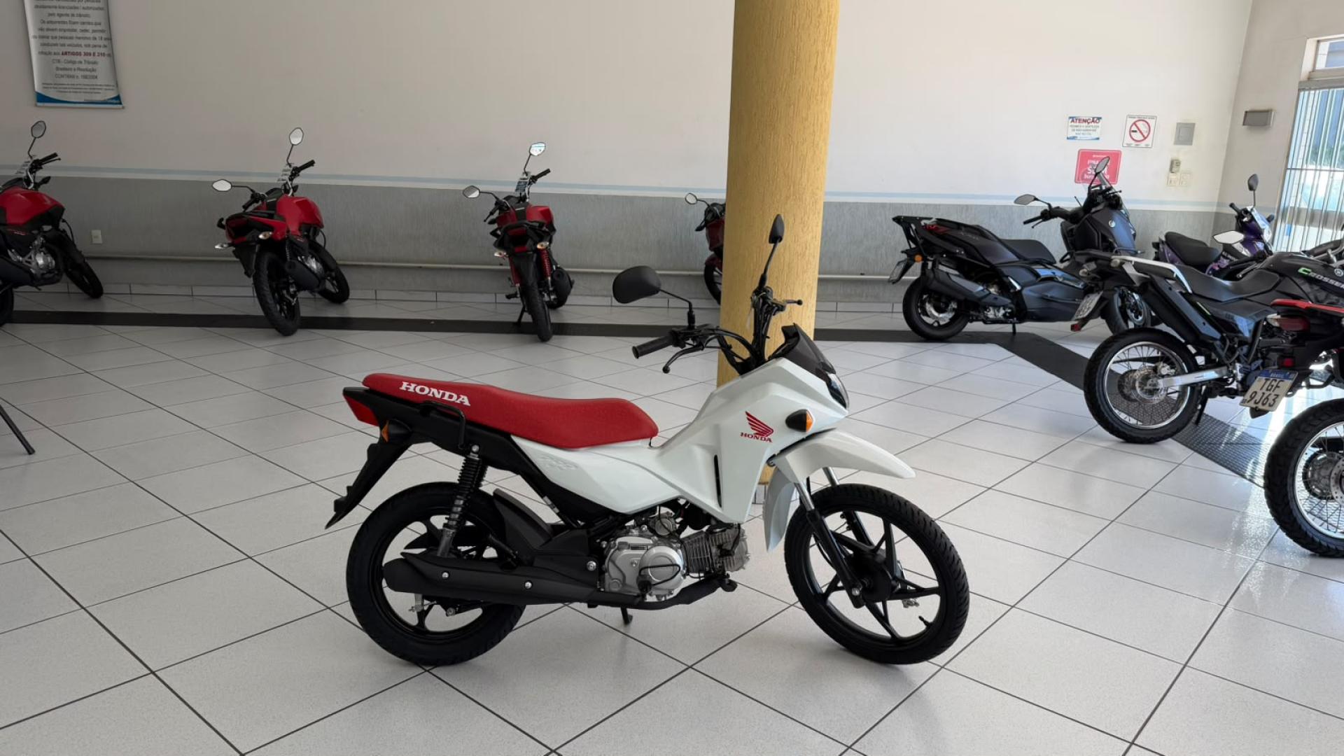 110i image 1