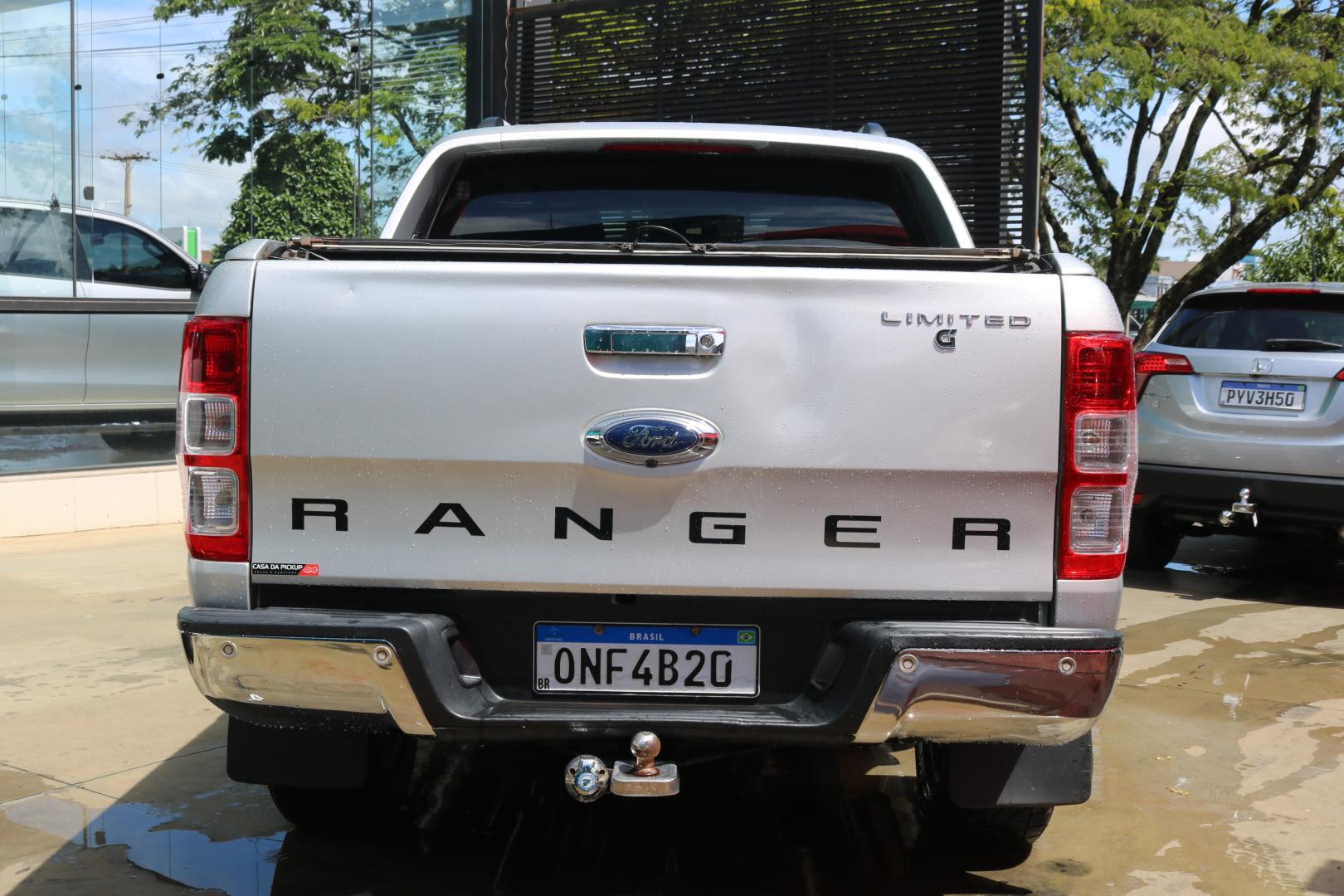 images/vehicles/2f16c27cd14bbed1c32427496f7a3fbd.jpg