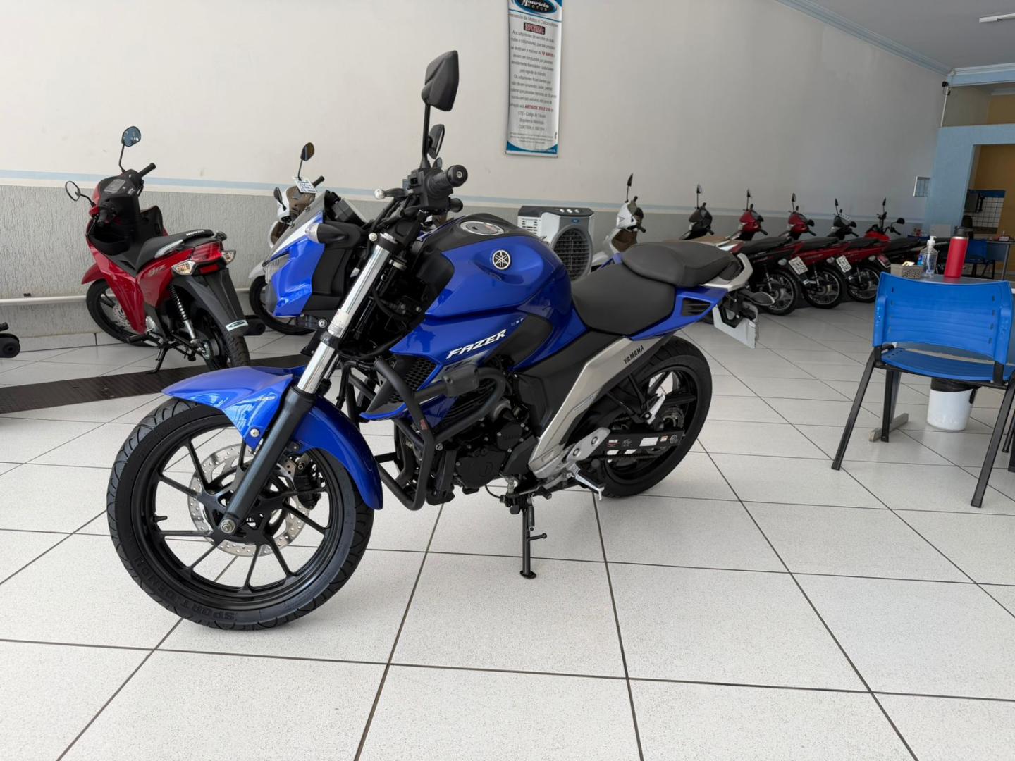 250 FAZER FLEX image 3