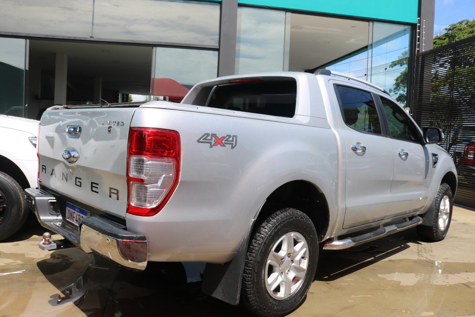 images/vehicles/542719275fa26cfdf551ef7831b4677d.jpg