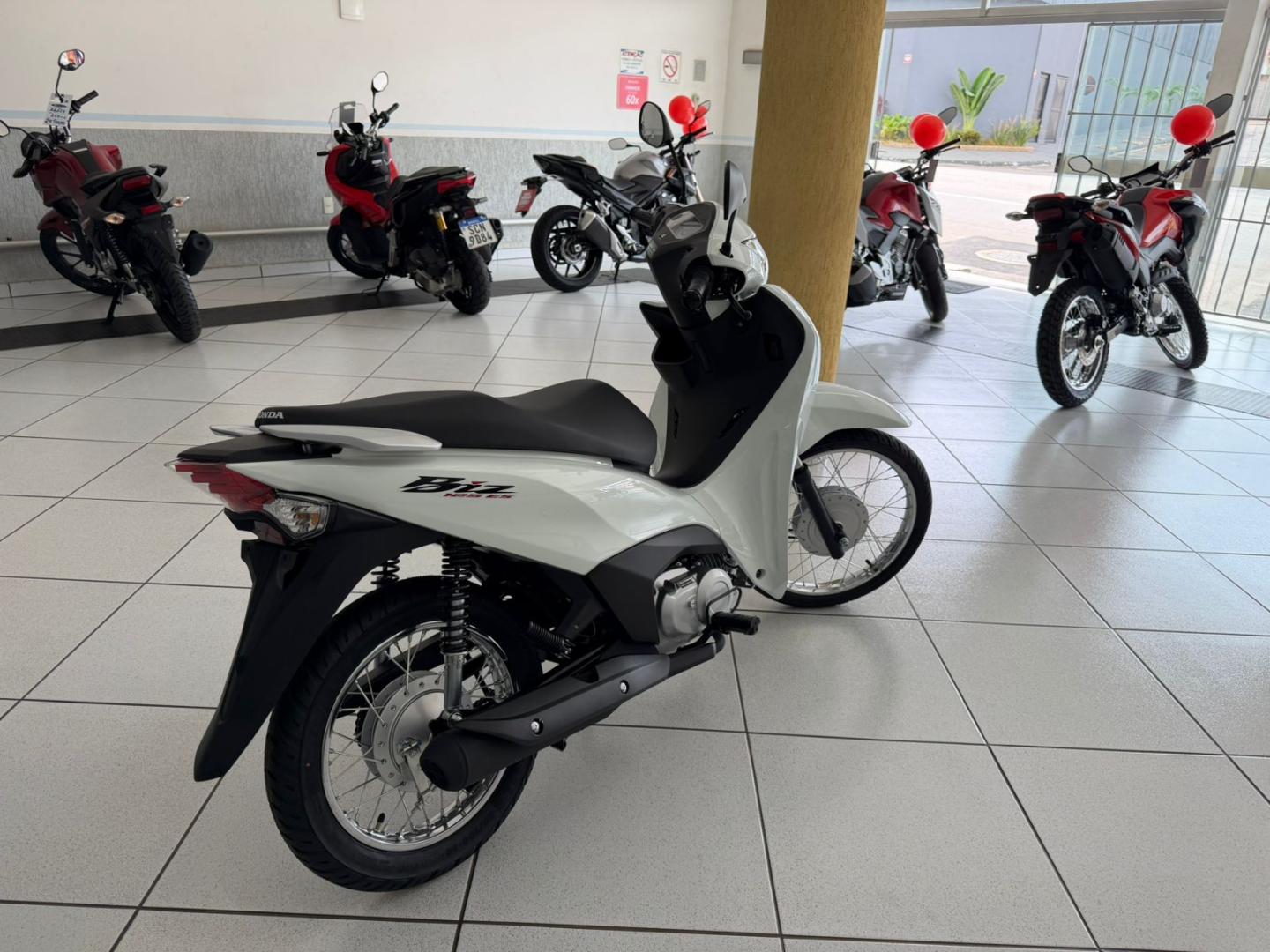 125/125i Flex image 5