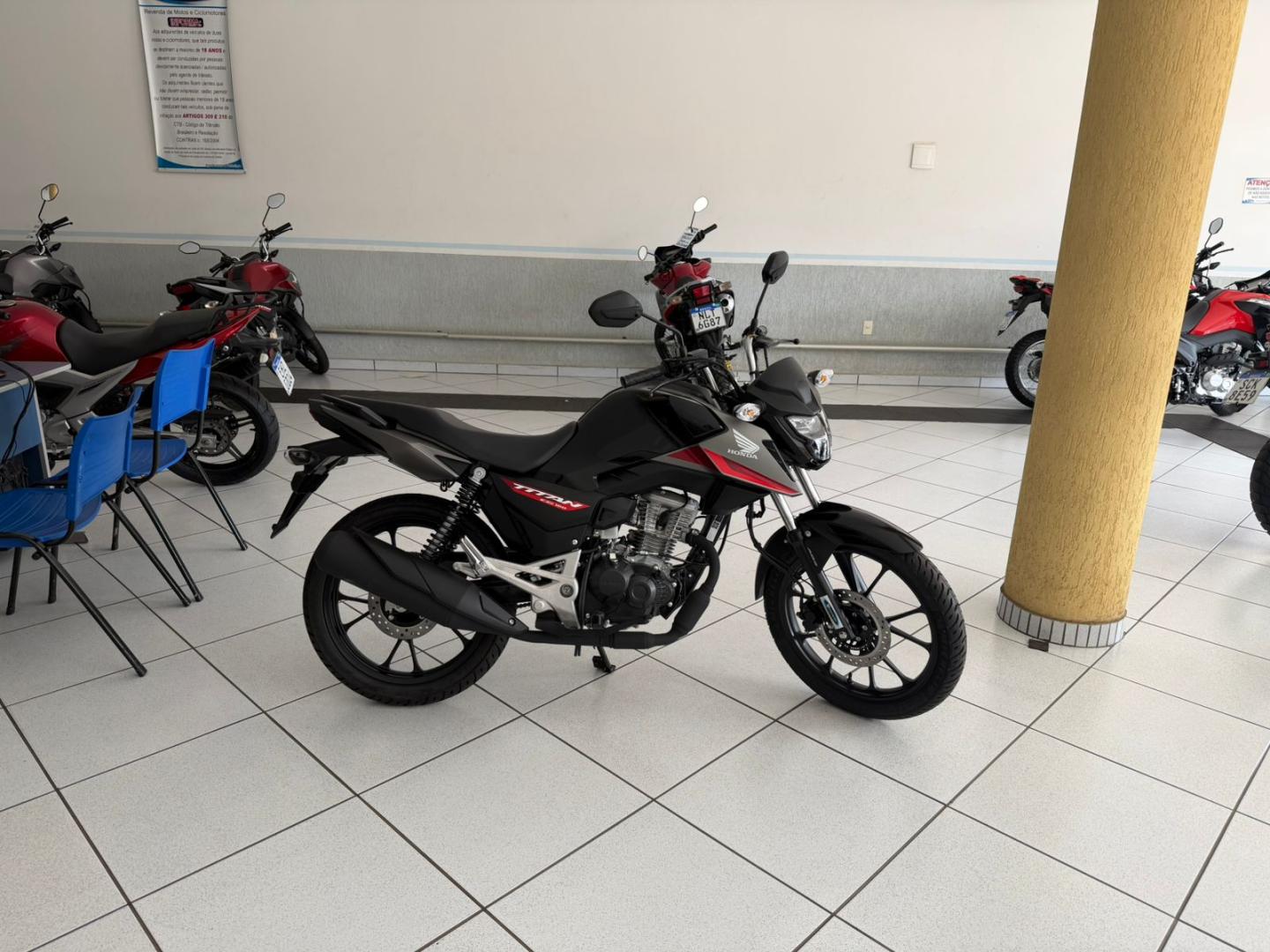 160 TITAN S Flex image 1