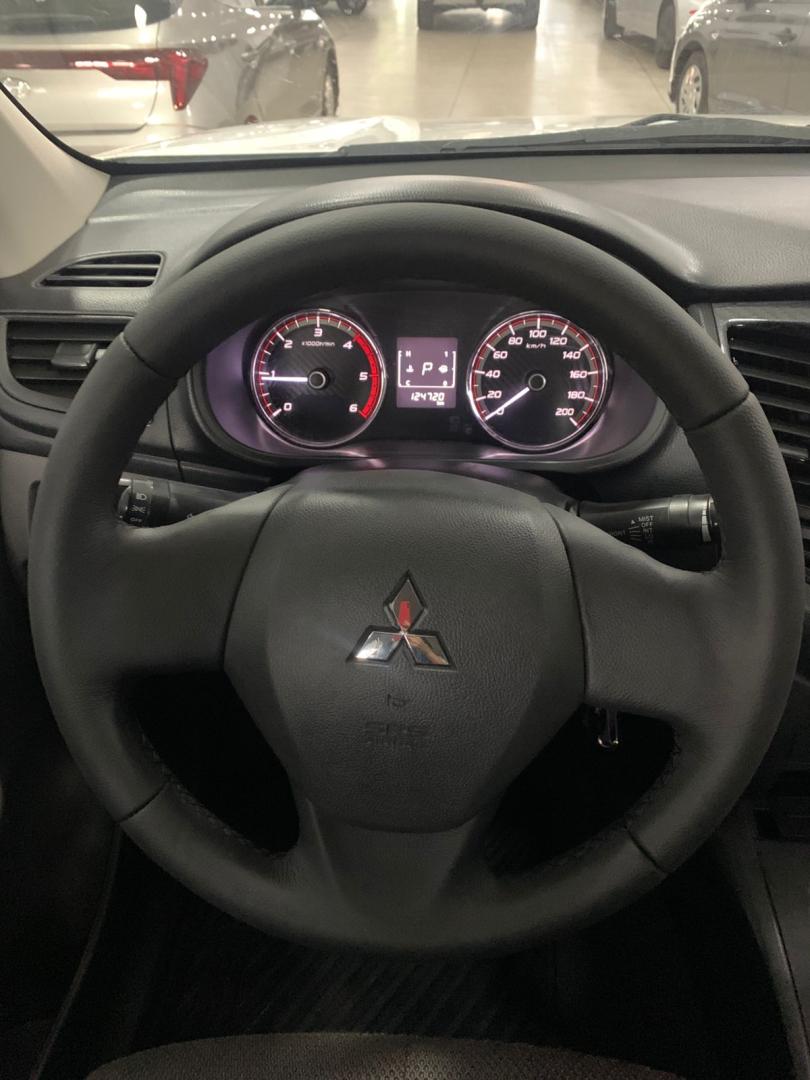 outdo. gls 2.4 cd 4x4 die. aut image 5