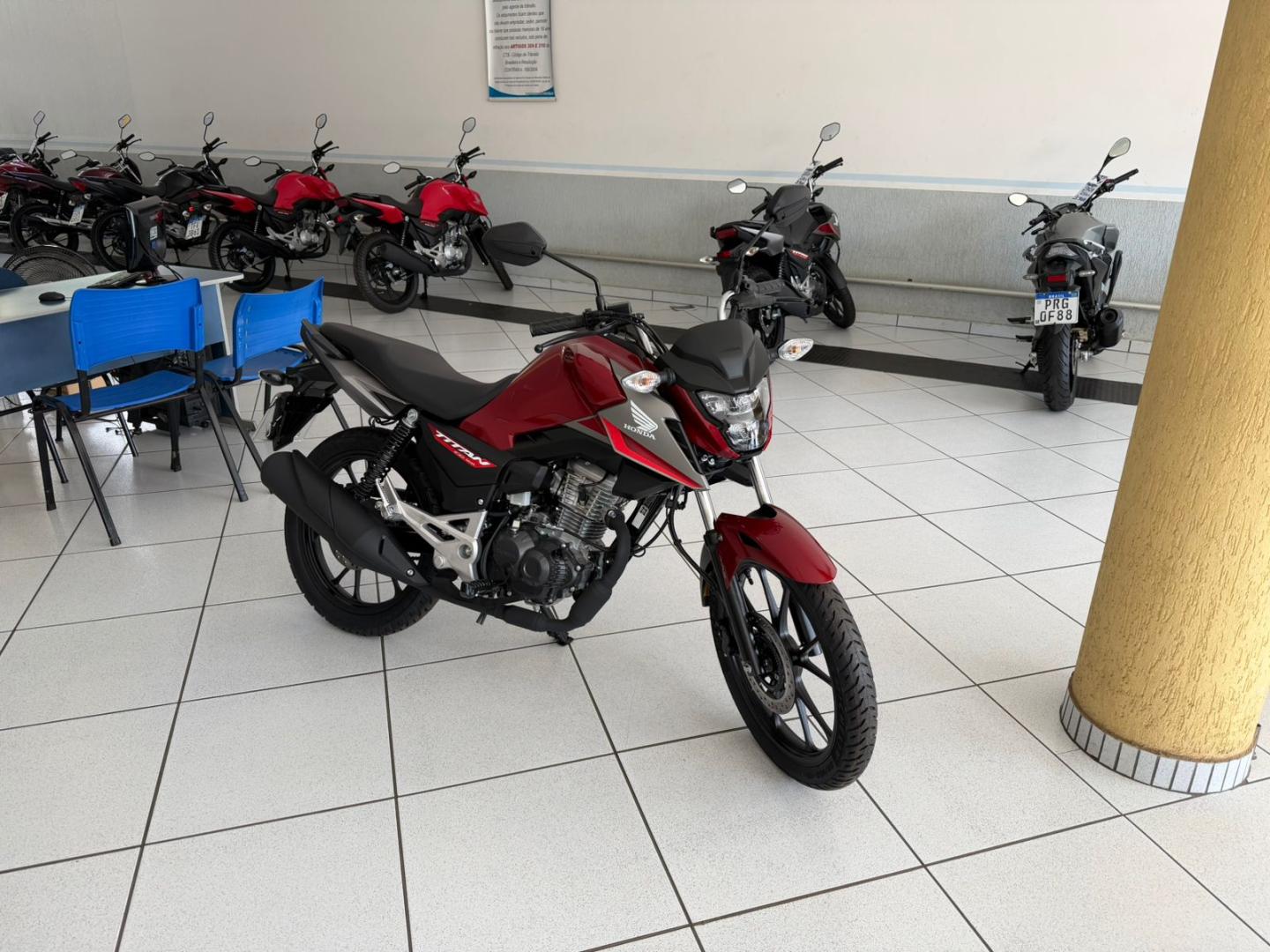 160 TITAN S Flex image 0