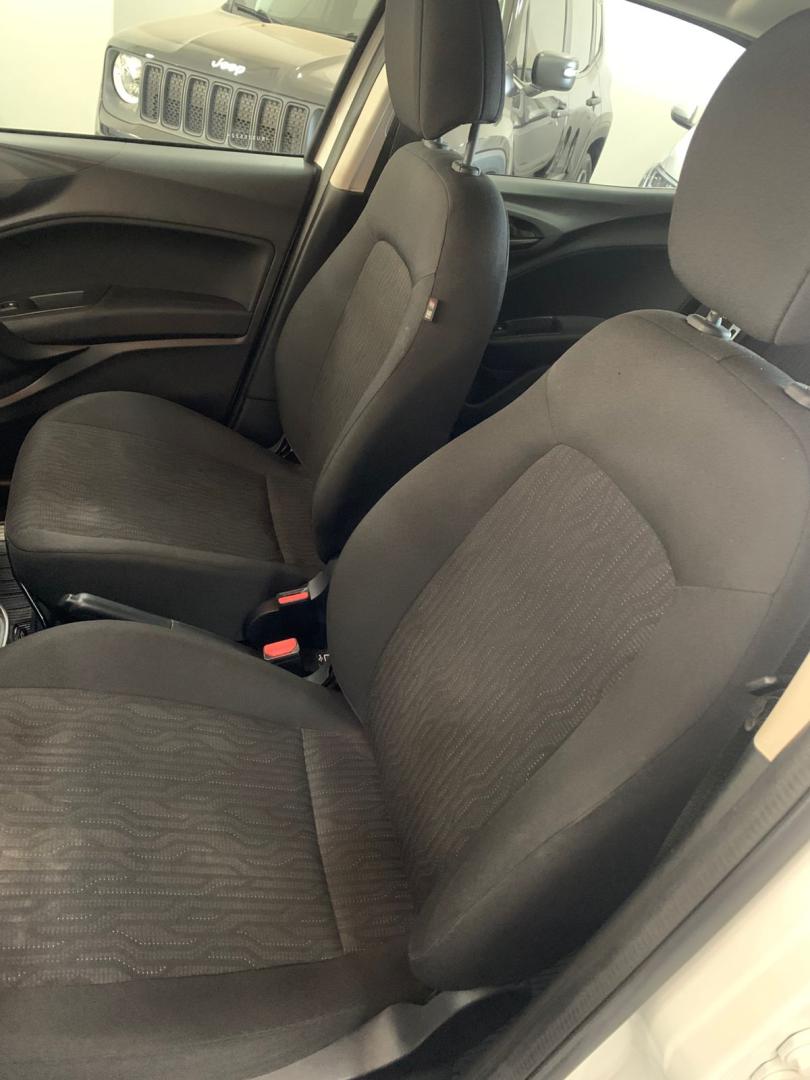 drive 1.3 8v flex aut. image 2