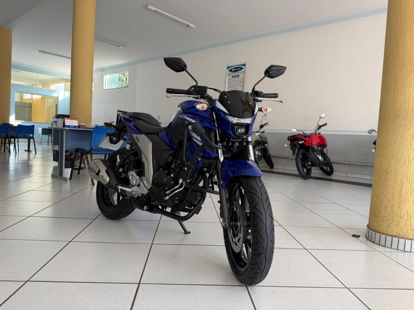 250 FAZER FLEX image 4
