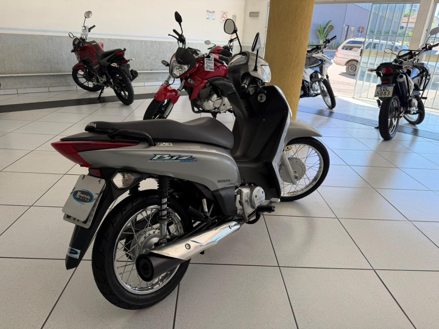 125 ES/ ES F.INJ./ES MIX F.INJECTION image 5