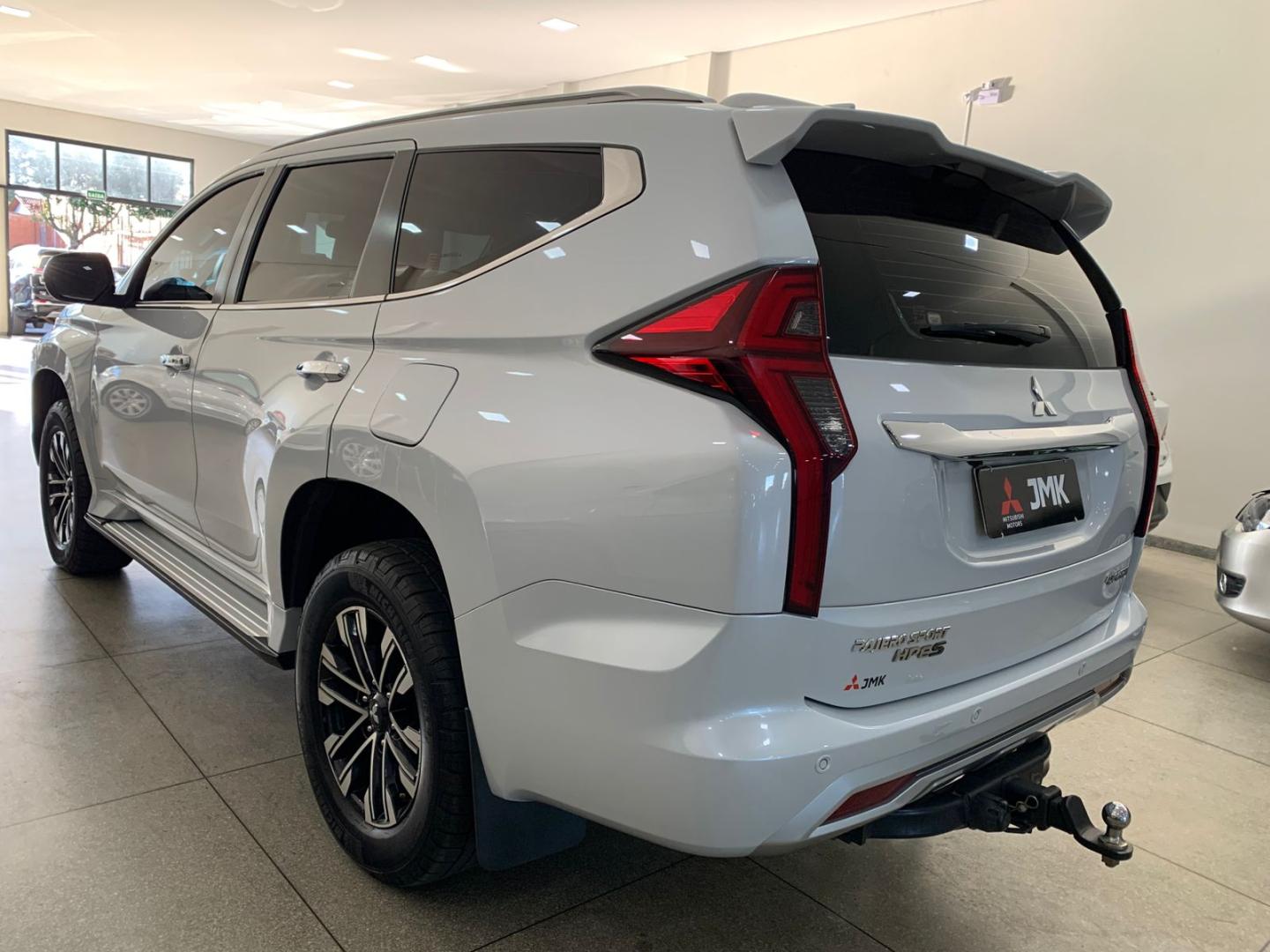 hpe-s 2.4 4x4 diesel aut. image 6