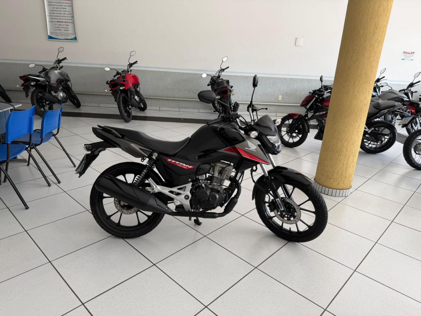 160 TITAN S Flex image 1