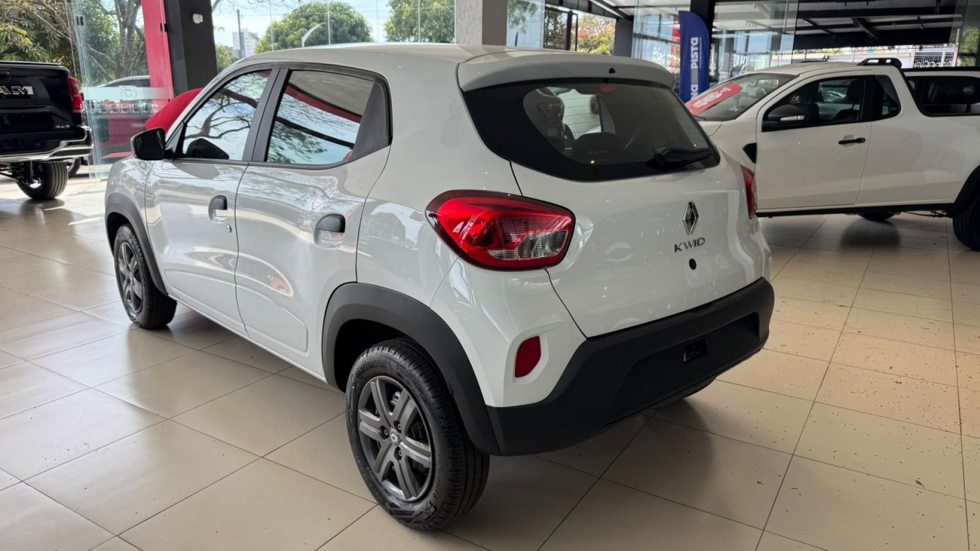 images/vehicles/b1ae061274faf26c25e1112621bcd9c2.jpg