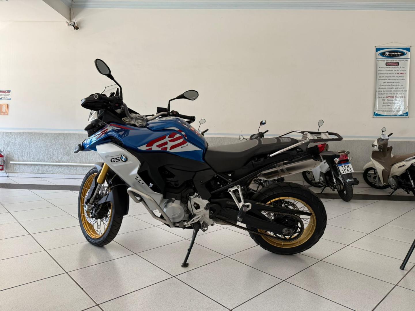 850 GS Adventure Sport image 2