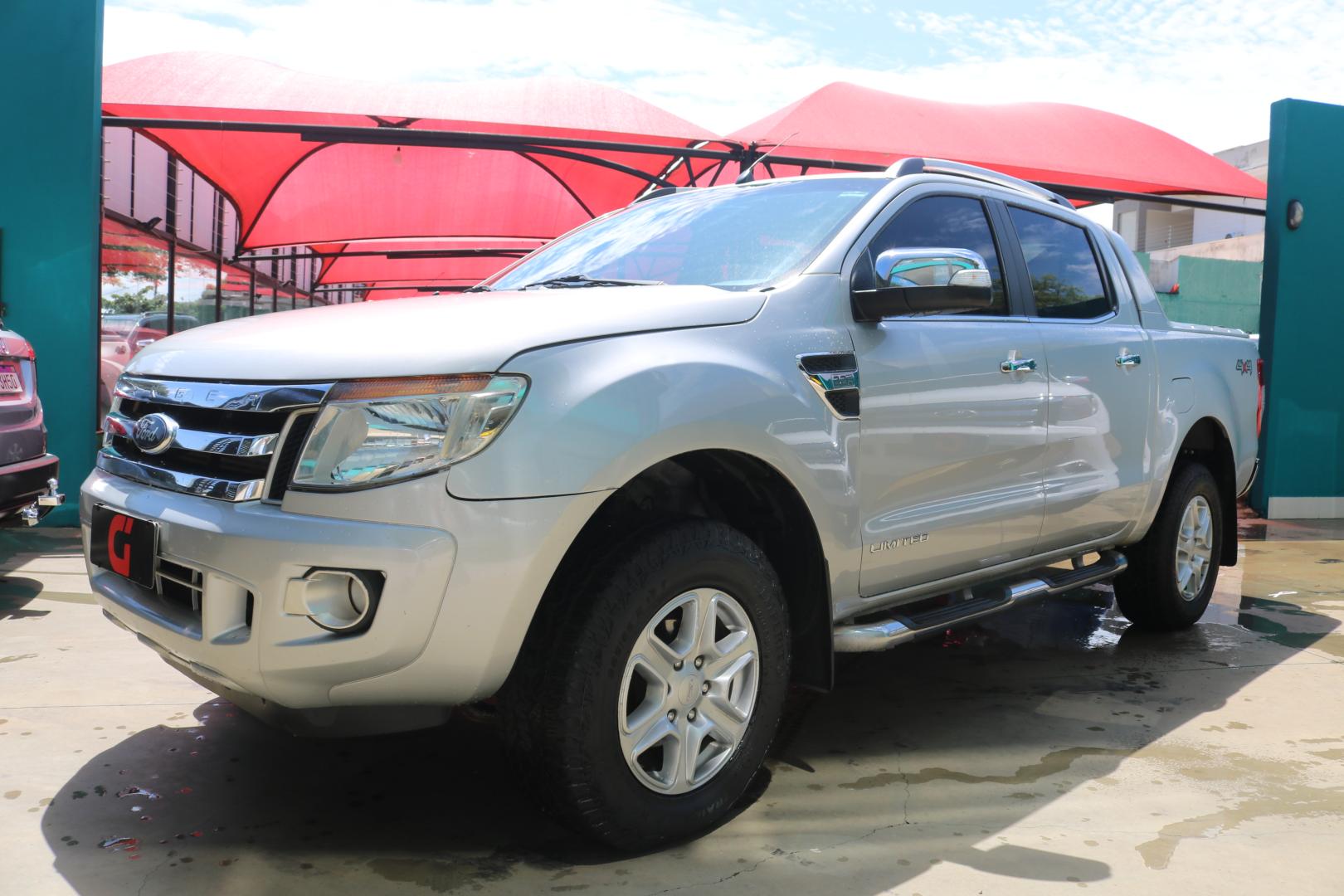 images/vehicles/b4f98ca1b8756b5b6778fa883405d17f.jpg
