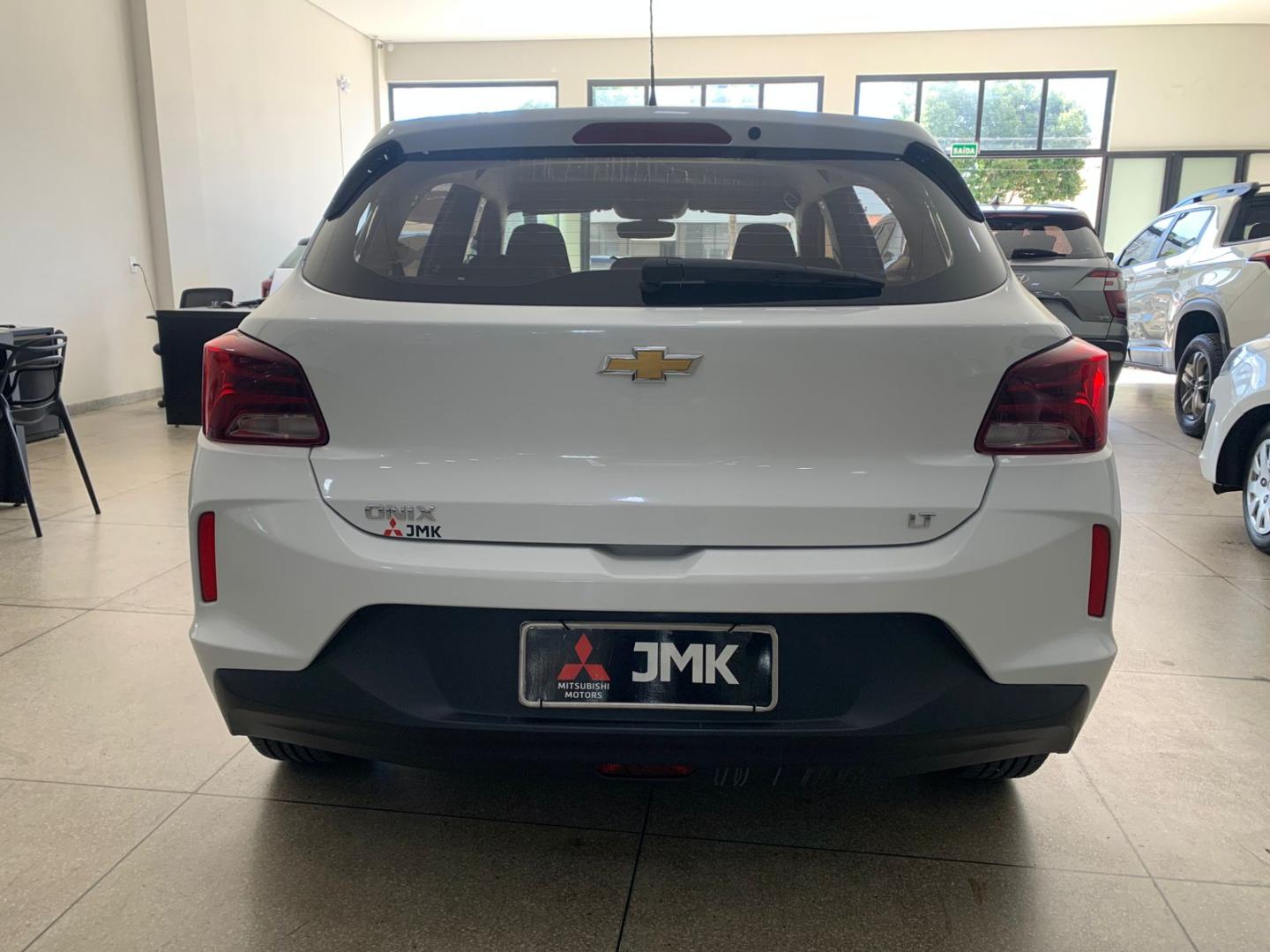 hatch lt 1.0 12v flex 5p mec. image 7