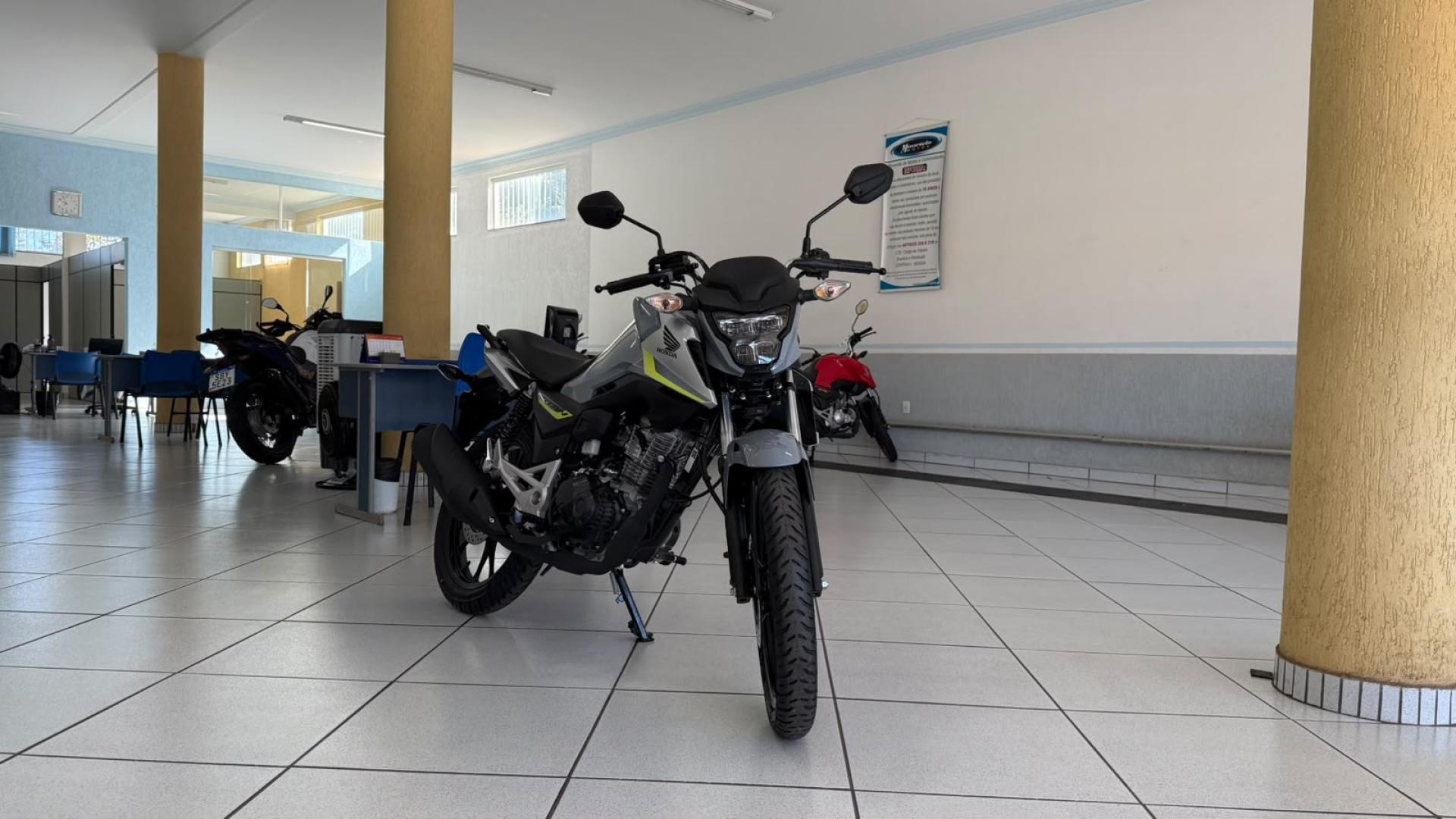 160 TITAN S Flex image 4