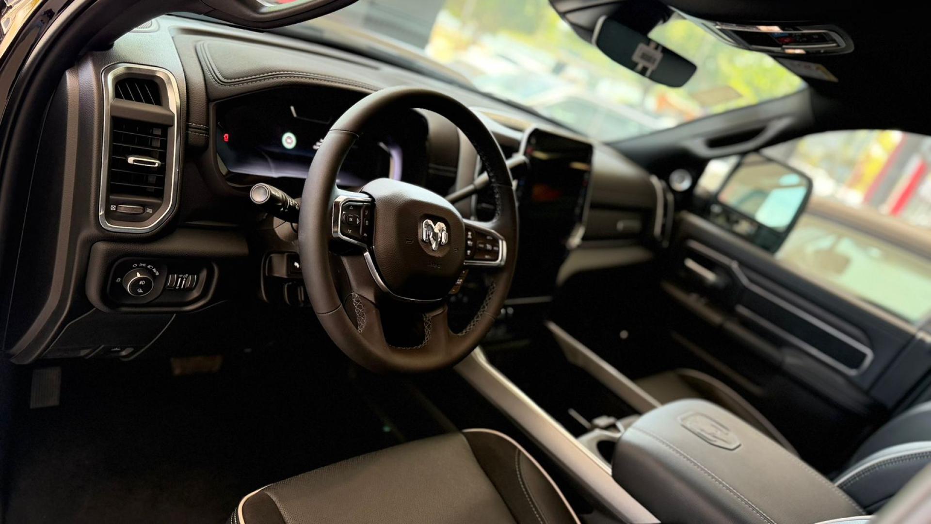 images/vehicles/ddd3d203117964e6d39a1579675c486c.jpg