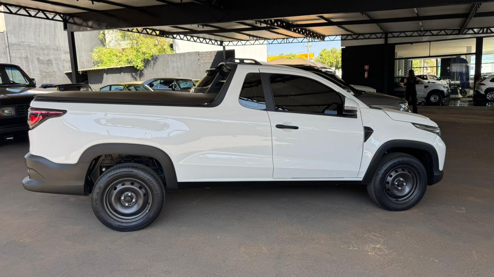 images/vehicles/ecaea3c3a4fdae8740b9afee2b8658c9.jpg