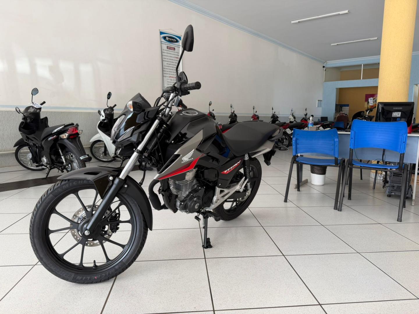 160 TITAN S Flex image 3