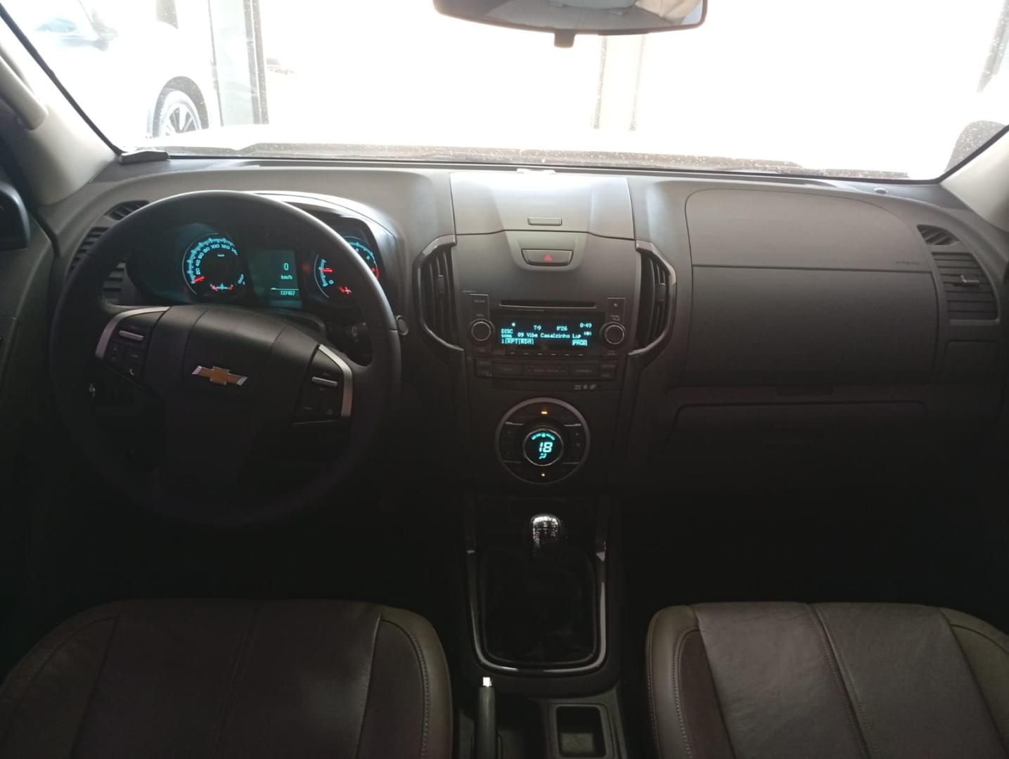 pick-up lt 2.4 f.power 4x2 cd image 4